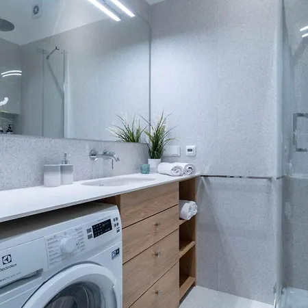 شقة Ruzop - Modern In Center, Self Check-in, Wifi *