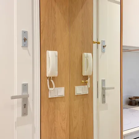 Ruzop - Modern In Center, Self Check-in, Wifi Poznan