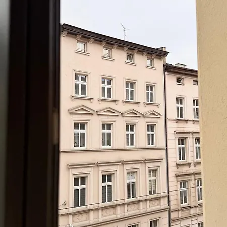 Ruzop - Modern In Center, Self Check-in, Wifi Poznan